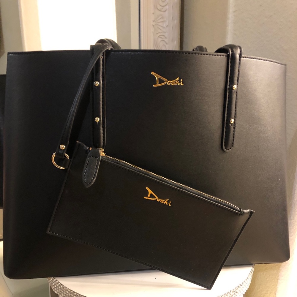 Dishing classics large like new tote